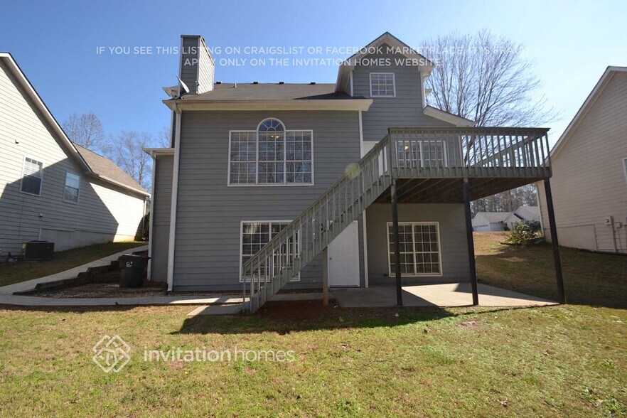 Building Photo - 2624 Sterling Dr NW