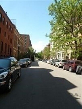 Building Photo - 41 Saint Botolph St