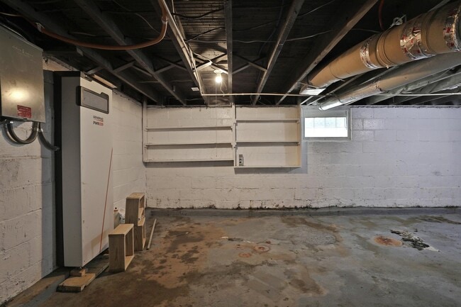 Building Photo - 1416 S Ohio Ave