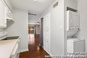 Building Photo - 3401 Sugarhill Dr