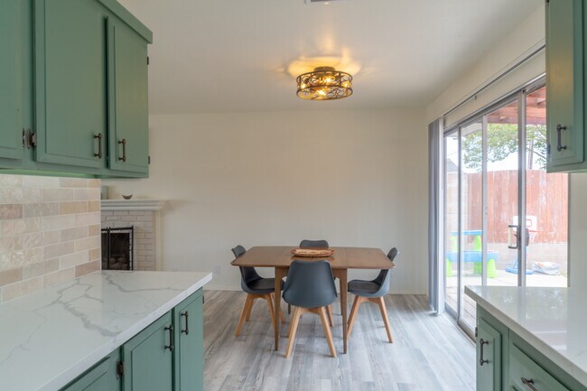 Building Photo - 3950 Agena Way