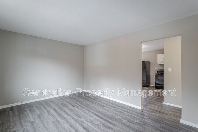 Building Photo - 113 Goodson Ave