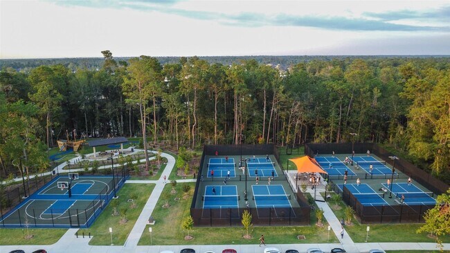 Building Photo - 4218 Davis Oak Dr