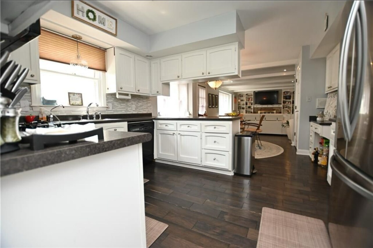 Building Photo - 7015 Keston Cir