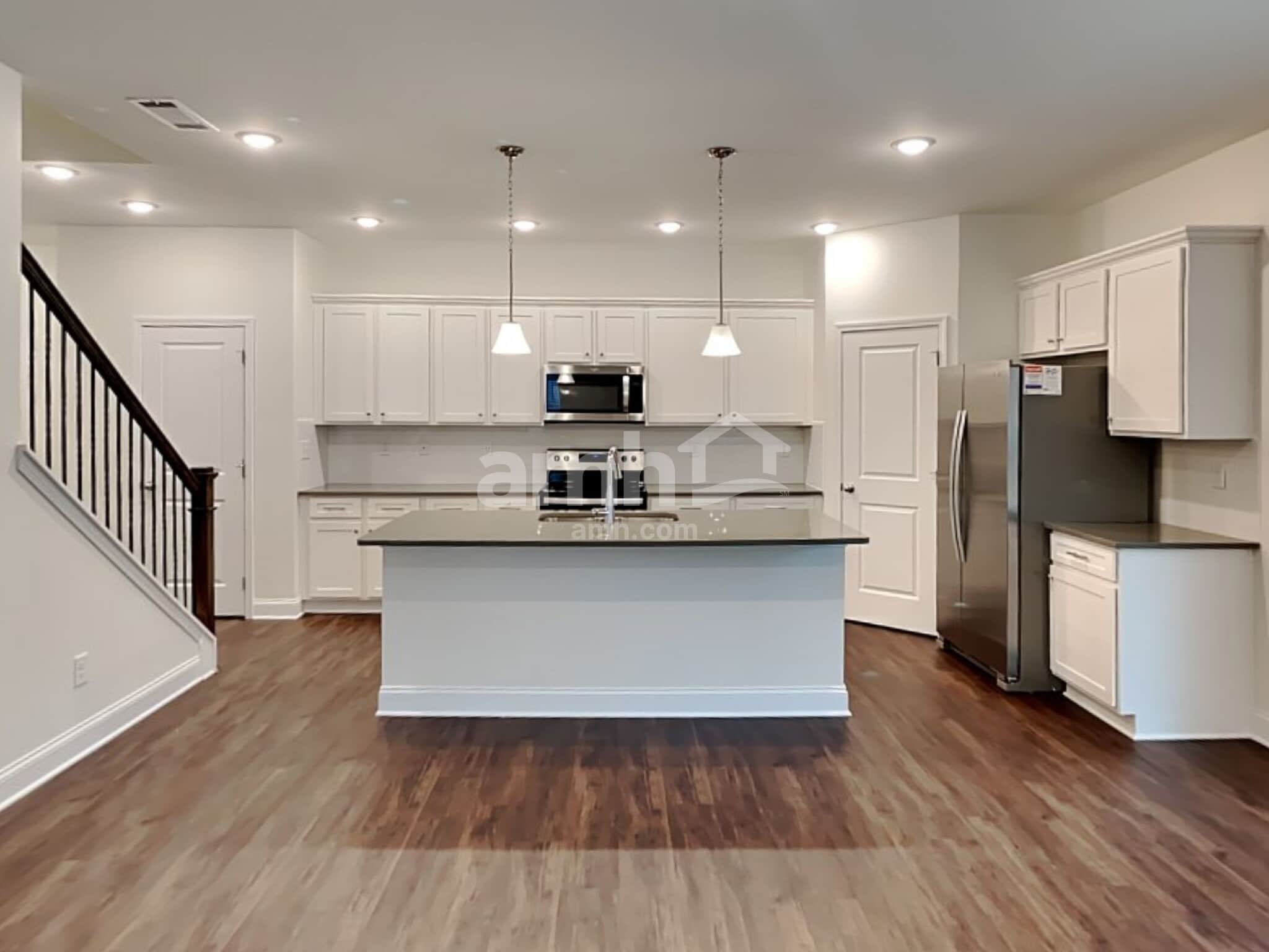 Building Photo - 5292 Blue Mountain Dr