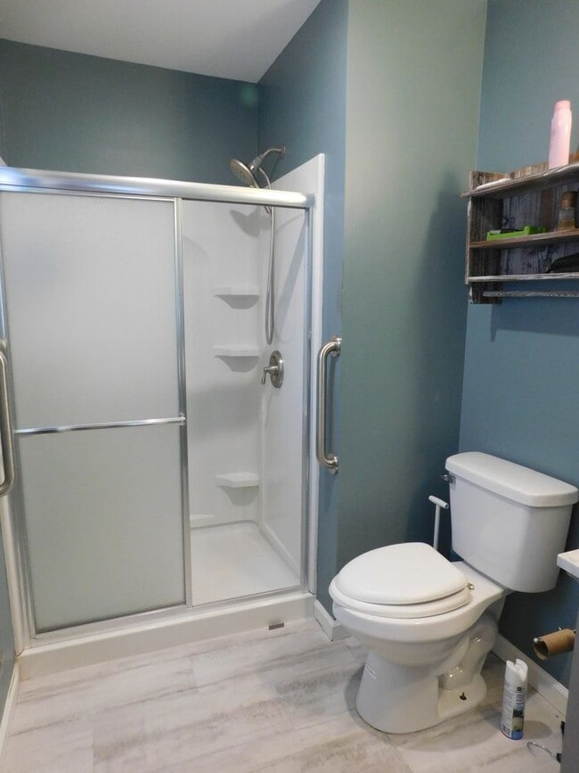 Building Photo - 103 Boatswain Dr