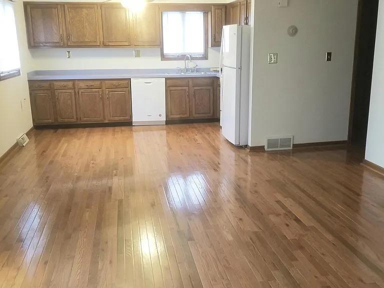 Building Photo - 2169 Violet Cir