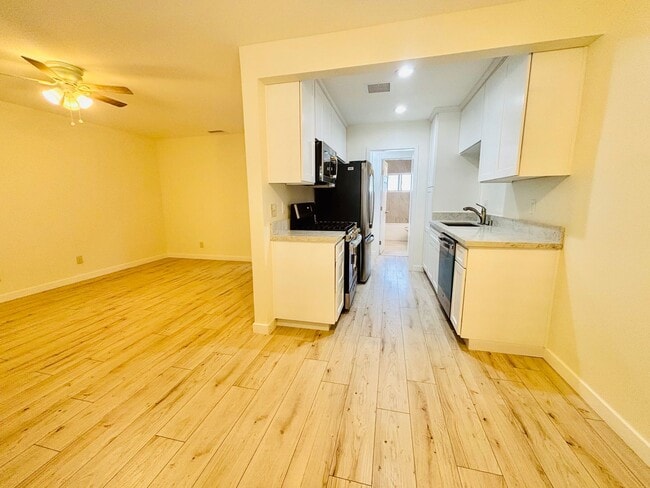 Building Photo - Beautiful 1 bedroom 1 Bathroom