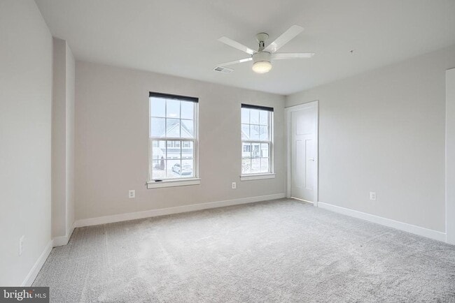 Building Photo - 13605 Otono Dr