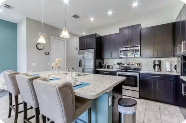 Building Photo - 386 Captiva Dr