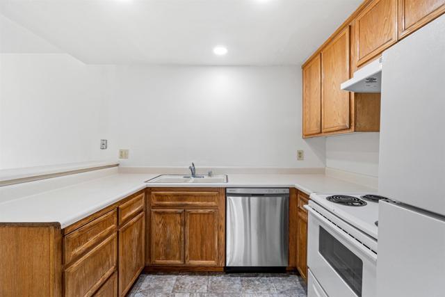 Building Photo - 7811 Tommy Dr