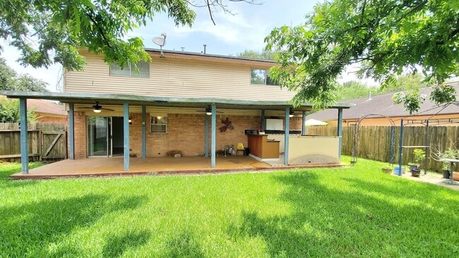 Building Photo - 942 Grand Jct Dr