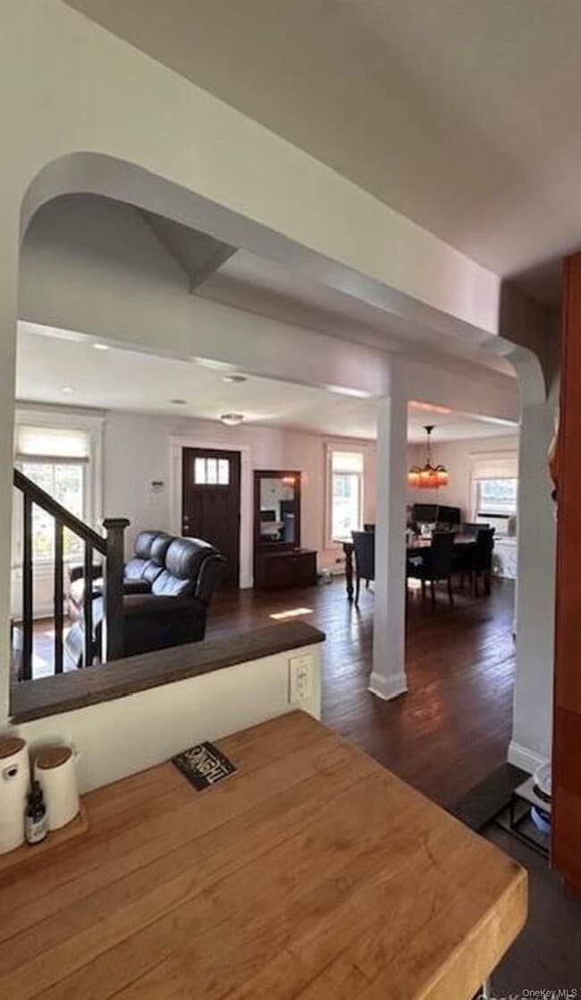 Building Photo - 422 St Agnes Pl