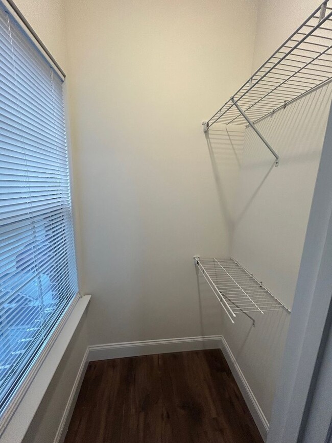 Building Photo - ***Coming soon!!***