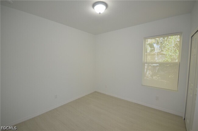 Building Photo - 3303 Armstrong Ct