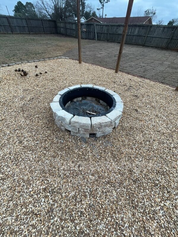 Building Photo - 202 Pondella Dr