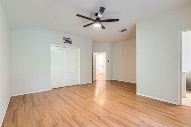 Building Photo - 3706 Haleys Way