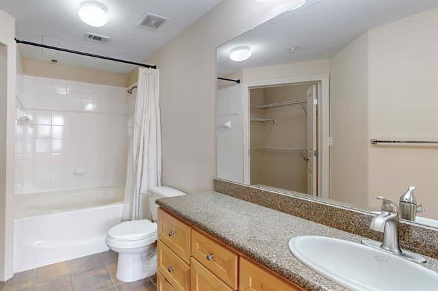Building Photo - 330 Las Colinas Blvd E