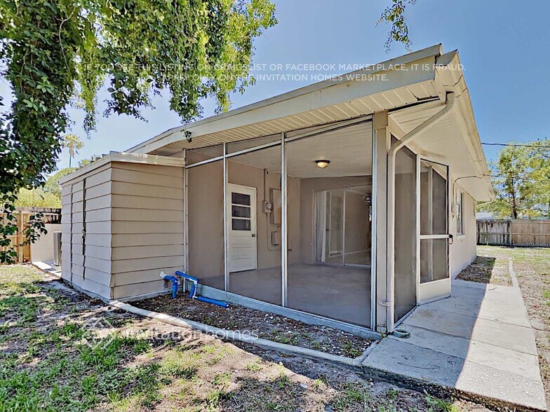 Building Photo - 2148 68th Terrace S