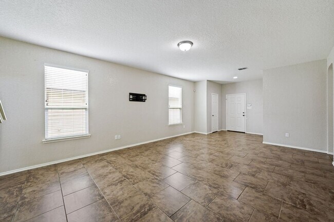 Building Photo - 2419 Sundrop Bay