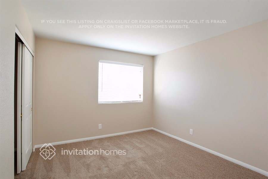 Building Photo - 8963 Hillsboro Creek Ct