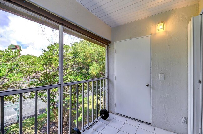 Building Photo - 14014 SW 91st Terrace