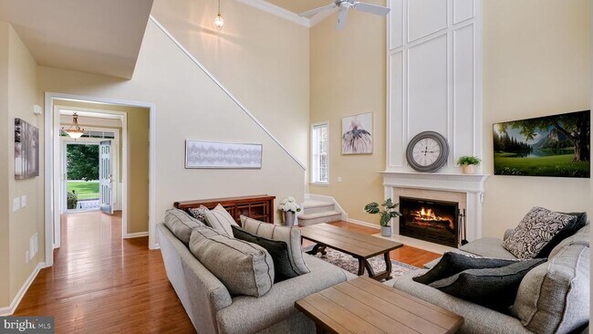 Building Photo - 28 Croft Dr