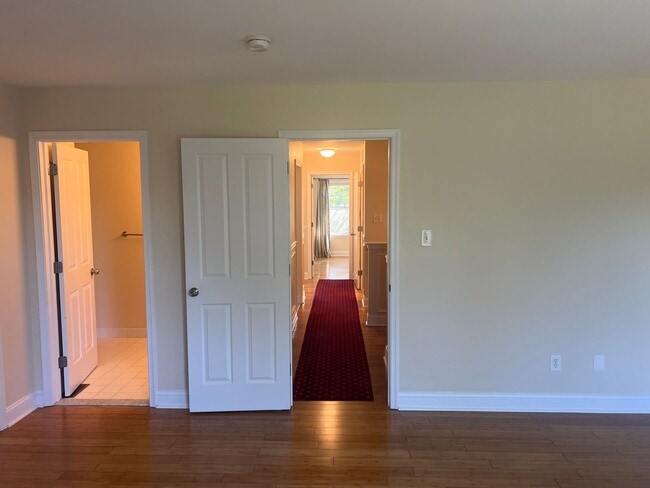 Building Photo - Carriage Style Townhome Now Available in W...