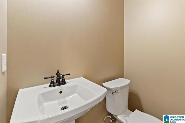 Building Photo - 2148 Forest Lakes Ln