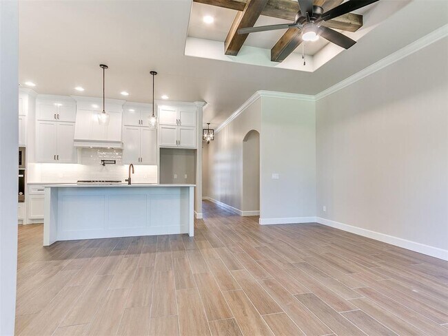 Building Photo - 2921 SW 132nd St