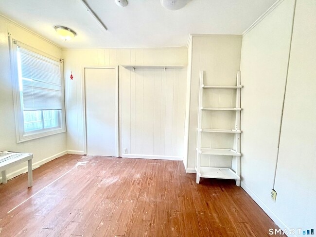 Building Photo - 128 Franklin St