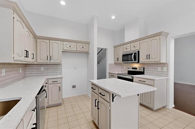 Building Photo - 3026 Silver Springs Ln