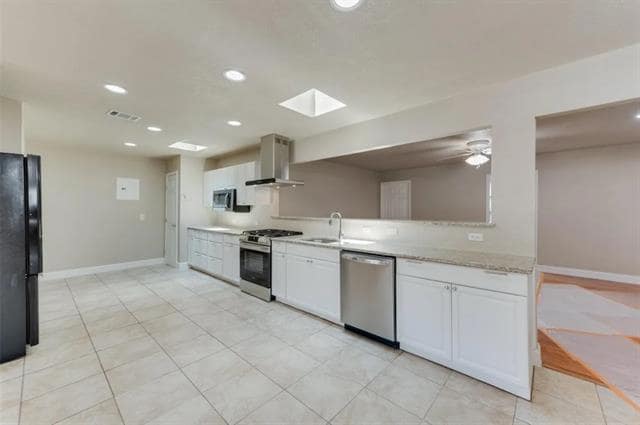 Building Photo - 2429 Towerwood Dr