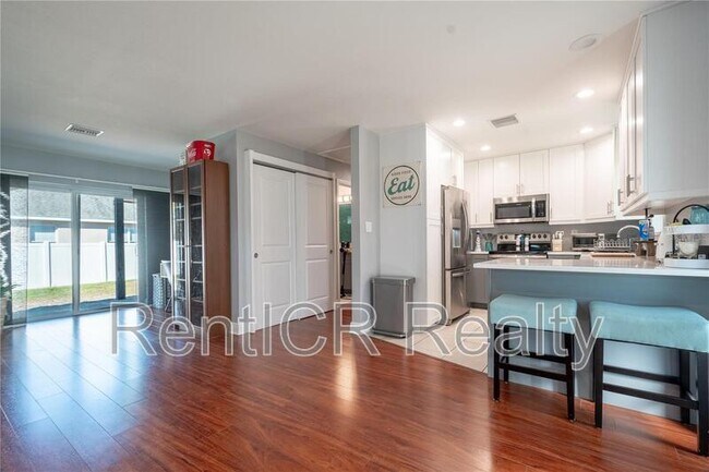 Building Photo - 5704 43rd Street N