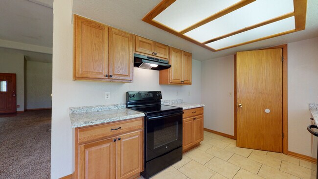 Building Photo - 8240 NW 85th St