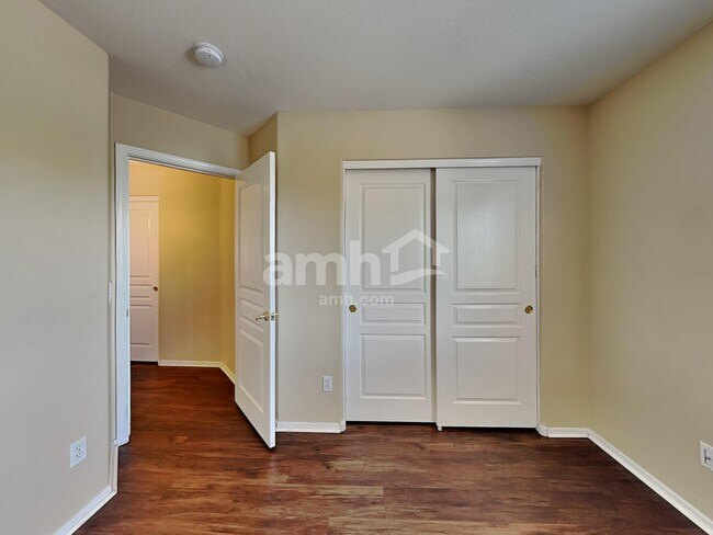 Building Photo - 247 N 152nd Dr