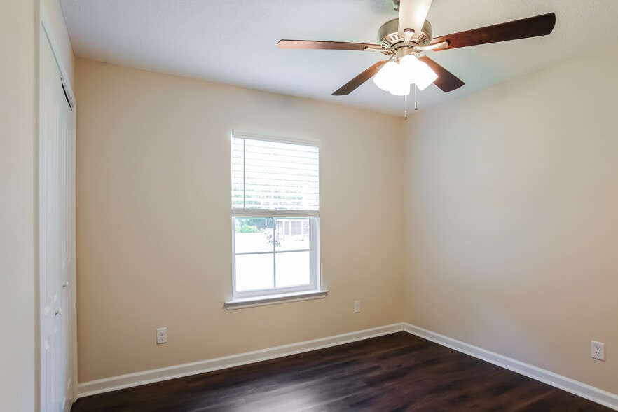 Building Photo - 308 Pecan Pointe Dr