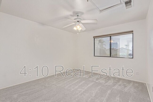 Building Photo - 1531 E Vaughn Ave