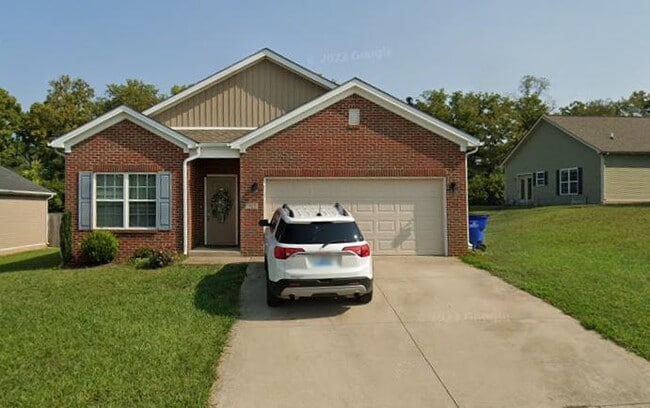 Primary Photo - 905 Dawson Creek Way