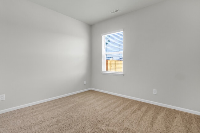 Building Photo - 2007 Minnette Cir