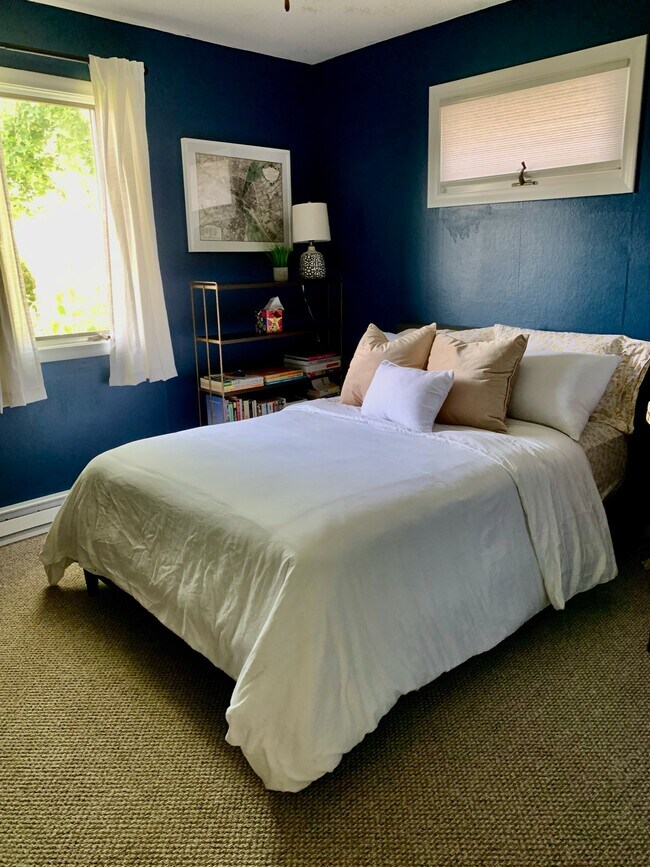 Building Photo - 2 Mohican Rd