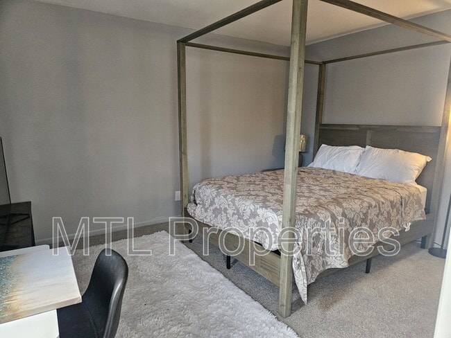 Building Photo - 11526 Turn Stone Ct