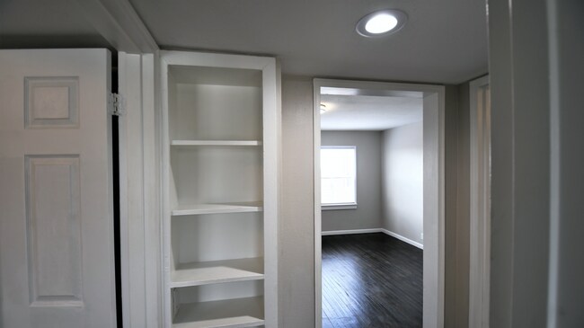 Building Photo - Eddy Lofts