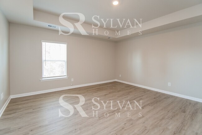 Building Photo - Location, Community, Quality Living. It St...