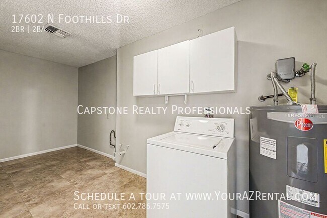 Building Photo - 17602 N Foothills Dr