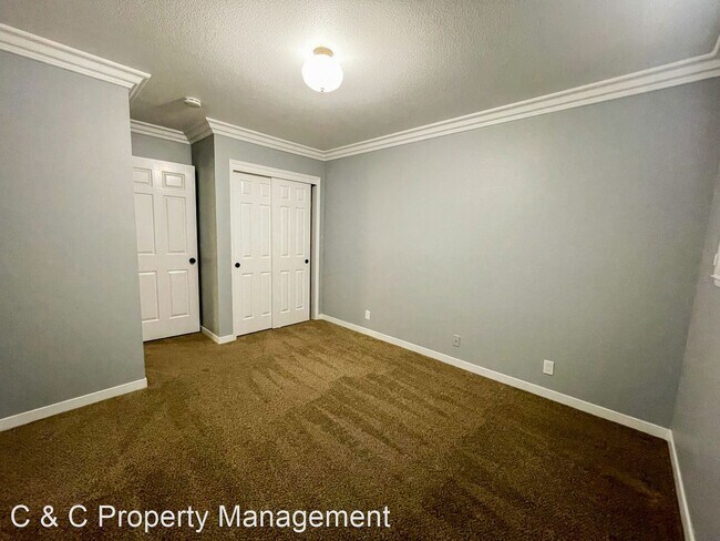 Building Photo - 2 br, 2 bath House - 110 Nissen Rd. Unit 2