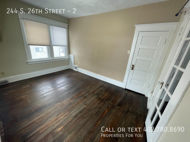 Building Photo - 244 S 26th St