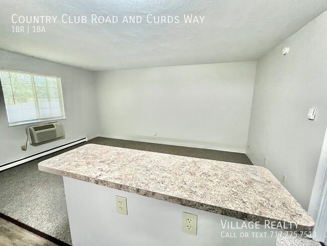 Building Photo - 603 Country Club Rd