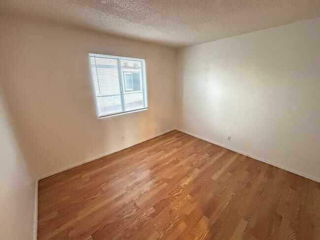 Building Photo - 155 Westminster Way