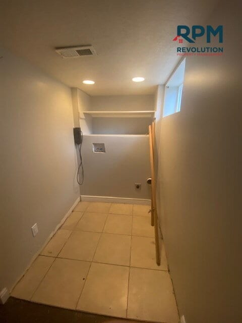 Building Photo - "Charming 4-Bed, 2-Bath Gem in Ogden"